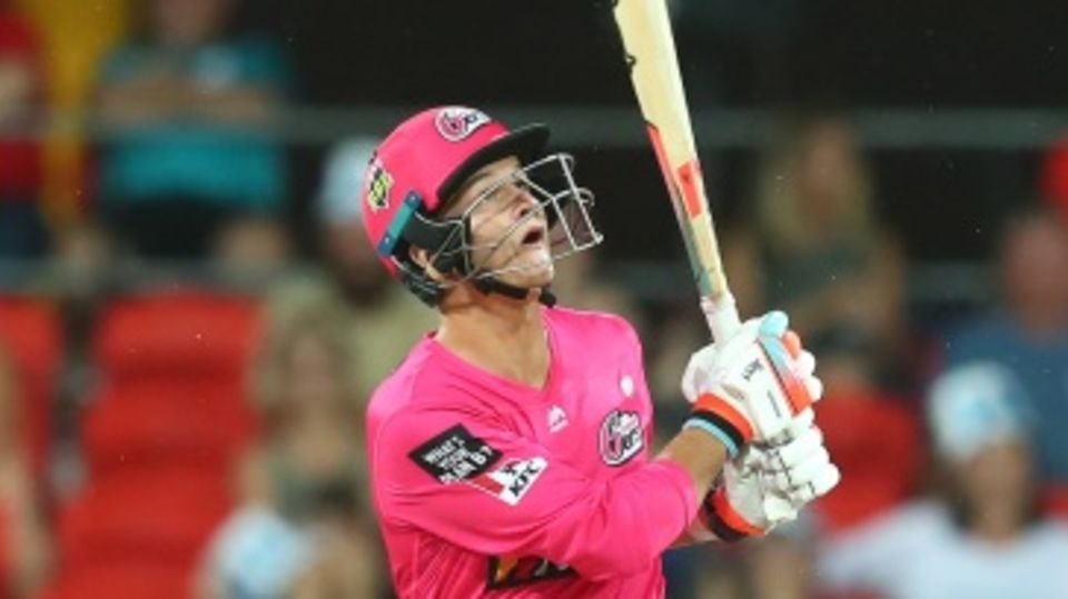 Josh Philippe goes big during his 24-ball 41