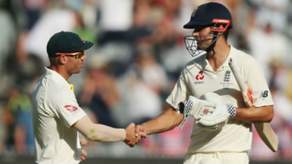 David Warner congratulates Alastair Cook after he made a century