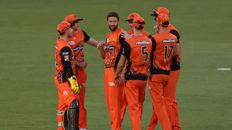 Andrew Tye was instrumental in the Scorchers winning a very tight game