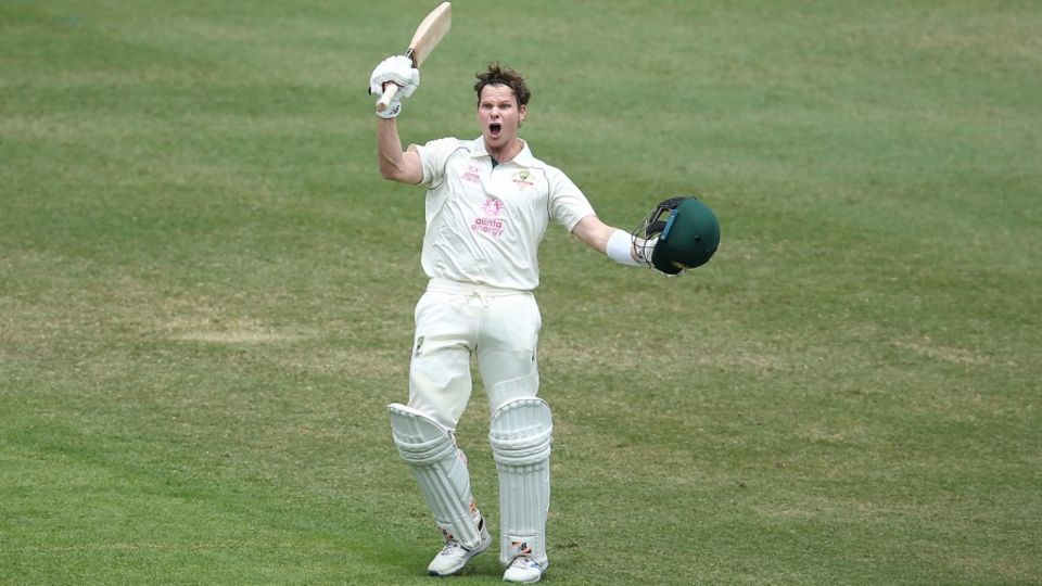 Steven Smith roars after bringing up his hundred