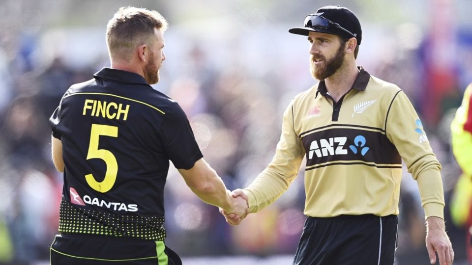 Aaron Finch and Kane Williamson shake hands after the match