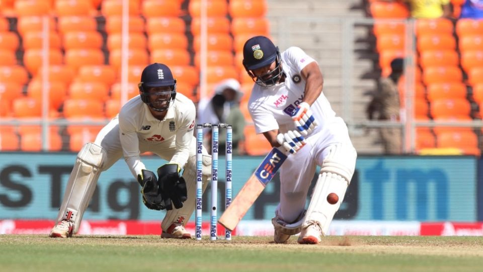 Rohit Sharma eyes the sweep