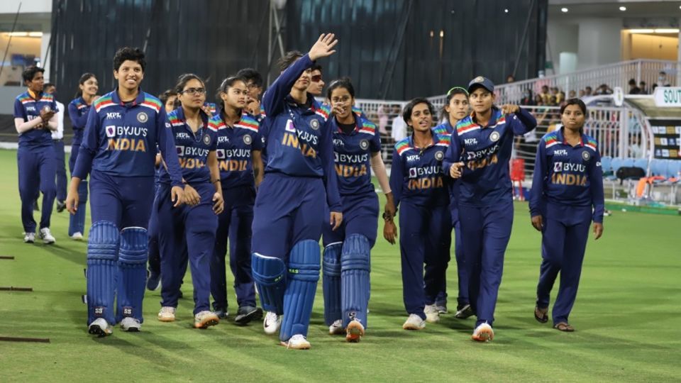 The Indian team, led by stand-in captain Smriti Mandhana, soaks in the applause from the spectators after the victory
