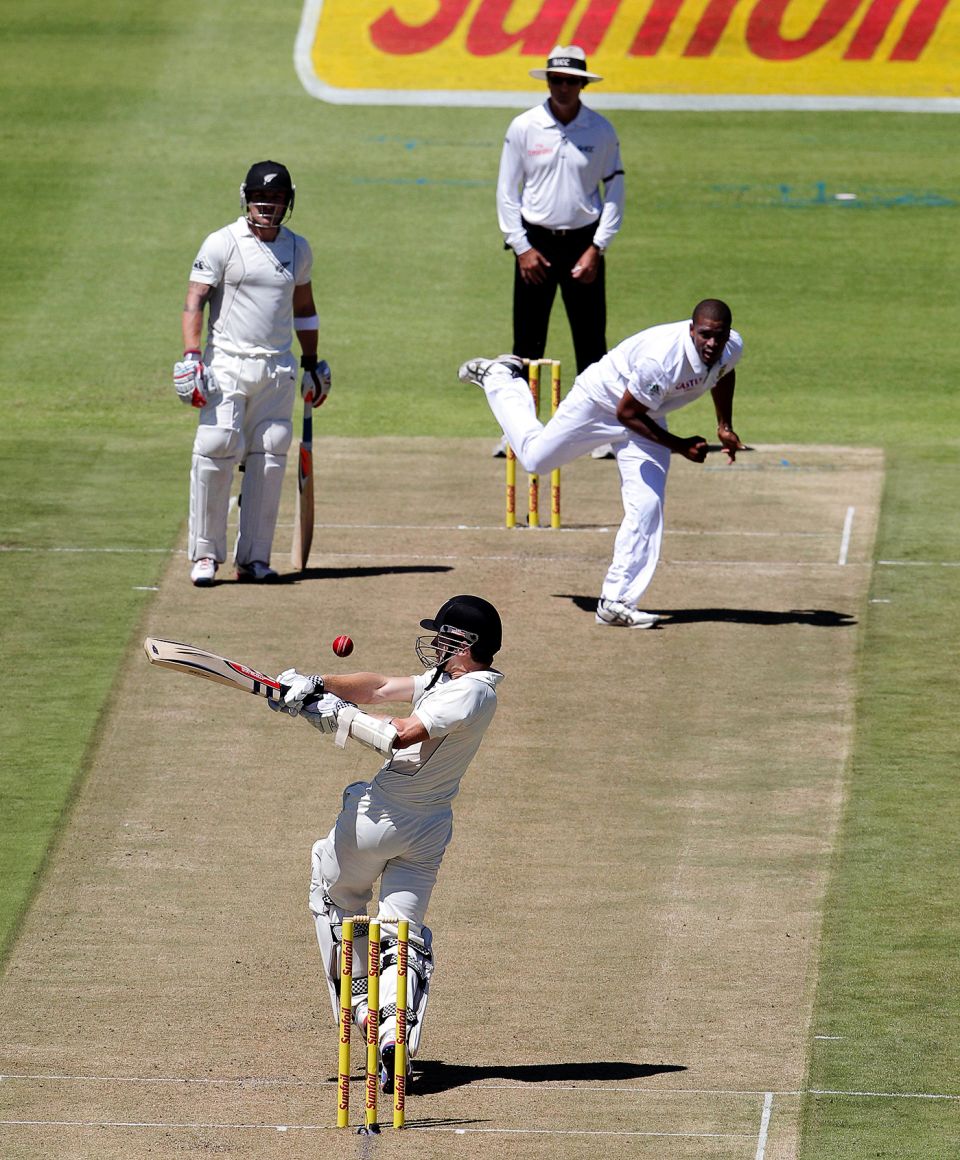 45 ways to say we suck: Vernon Philander was nearly unplayable in Cape Town in 2013, but the New Zealand leadership understood that it was time to look within themselves if they wanted to move past the rout