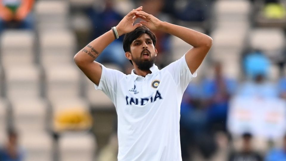 Ishant Sharma reacts on the field
