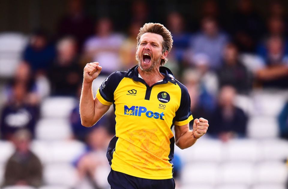 Michael Hogan ripped through Somerset's top order