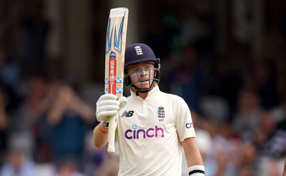 Ollie Pope acknowledges the applause on getting to his fifty
