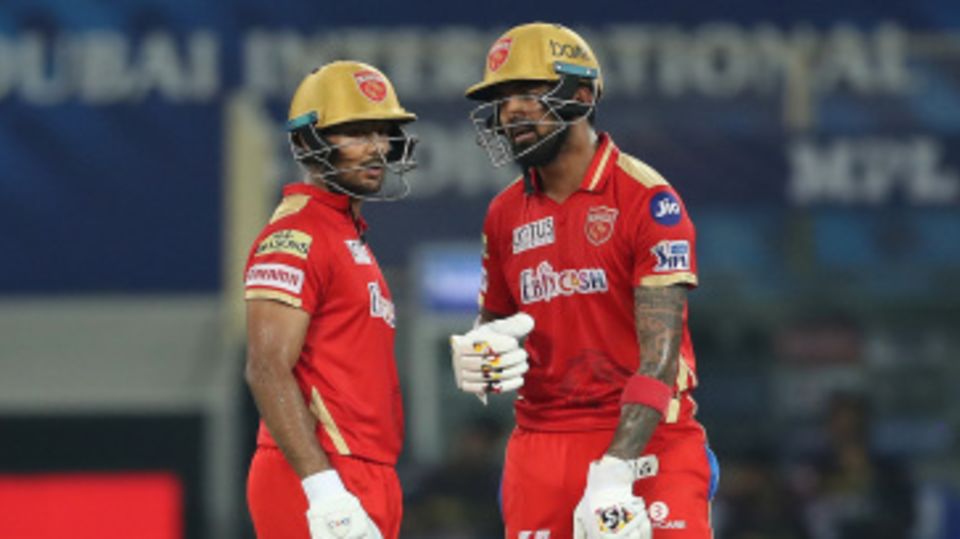 Mayank Agarwal and KL Rahul put up another big stand