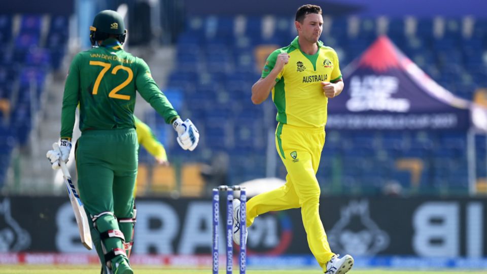 Josh Hazlewood removed Rassie van der Dussen with his first ball