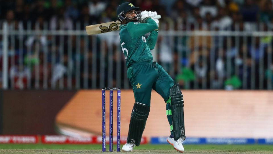 Asif Ali: risk, reward, boom