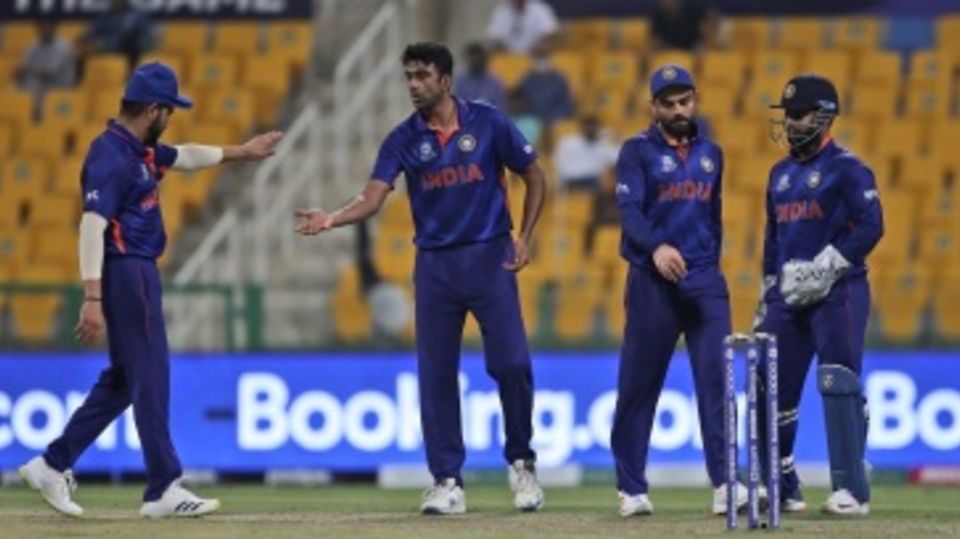 R Ashwin celebrates with his team-mates