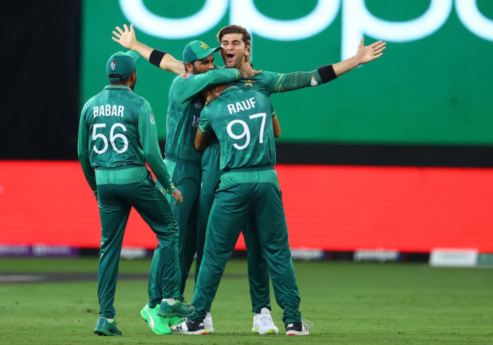 Shaheen Afridi sent back Aaron Finch in the first over of the chase