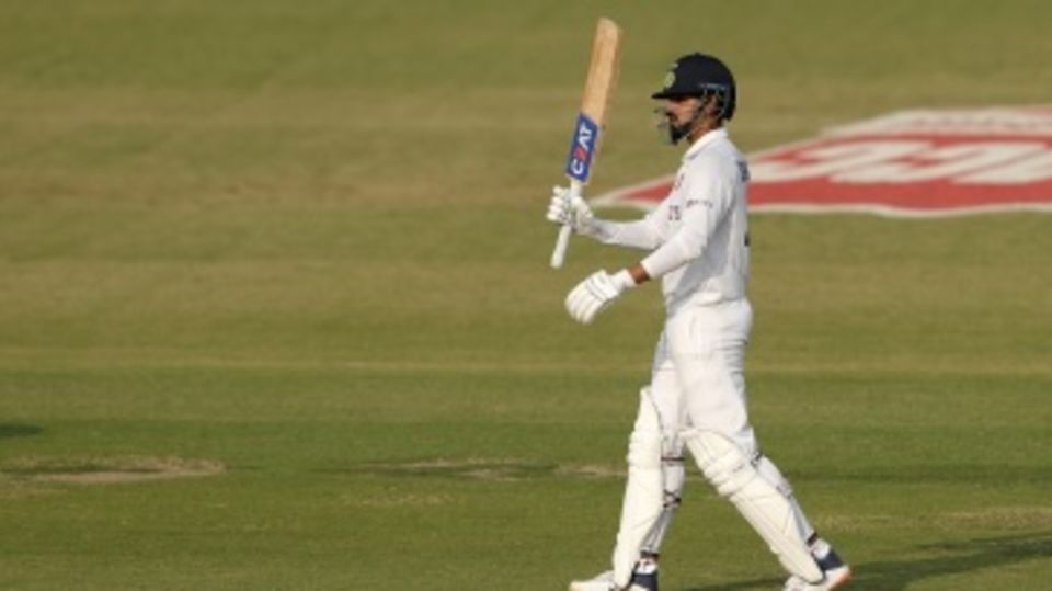 Shreyas Iyer acknowledges the cheers after getting to his fifty