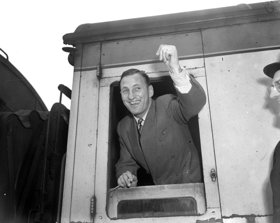 Len Hutton waves goodbye as England set off on their 1954-55 Ashes tour