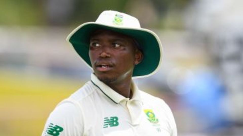 Lungi Ngidi in the field