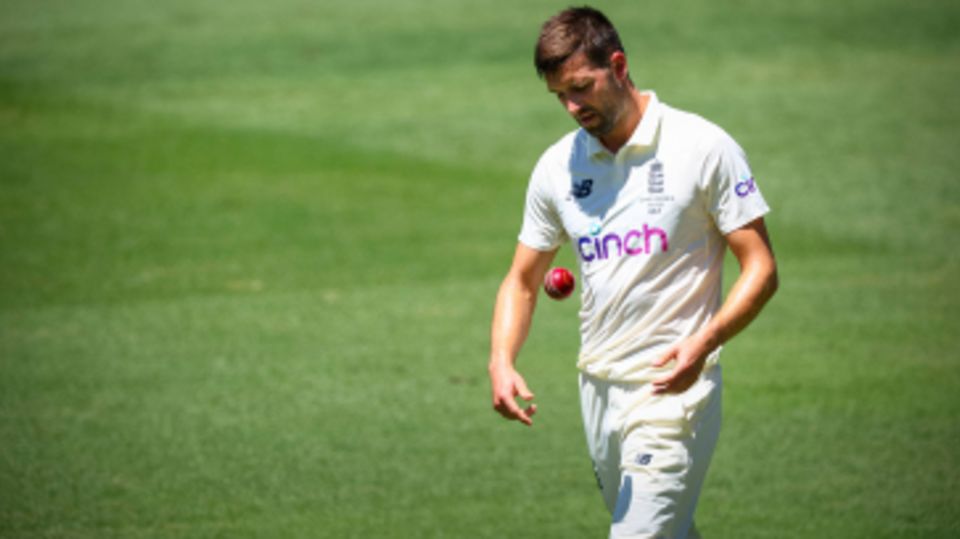 Mark Wood pushed the speed gun above 150kph/93mph
