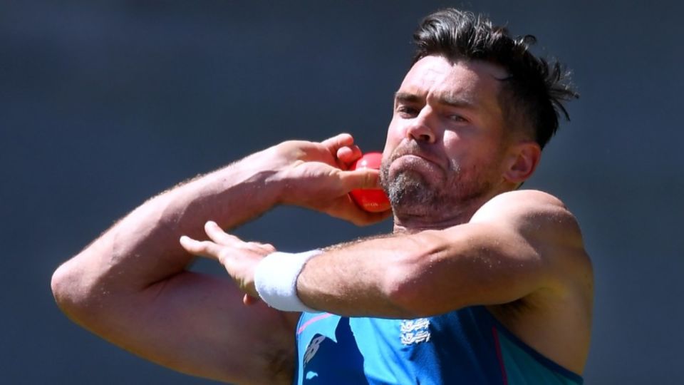 James Anderson practises with the pink ball at Adelaide