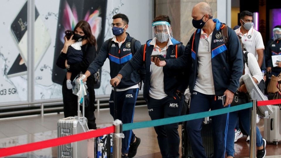Virat Kohli walks out of Johannesburg airport