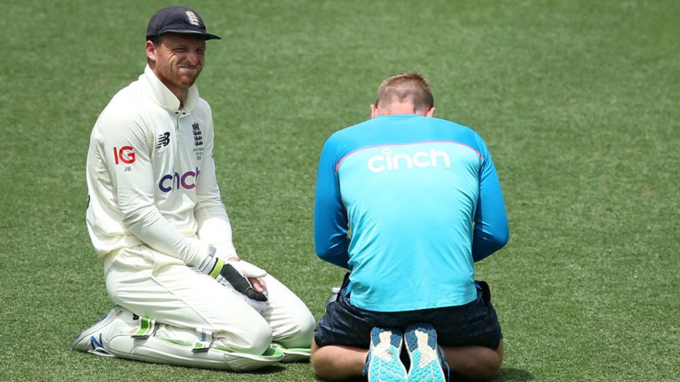 Jos Buttler received treatment after being struck on the finger