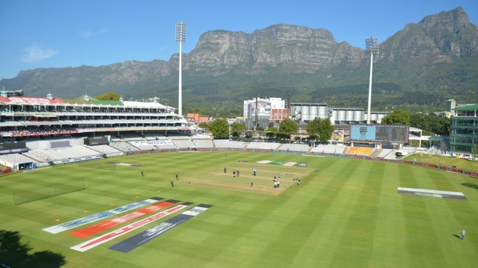 The Table Mountain, the sun and blue skies: Newlands is a beautiful combination of them all
