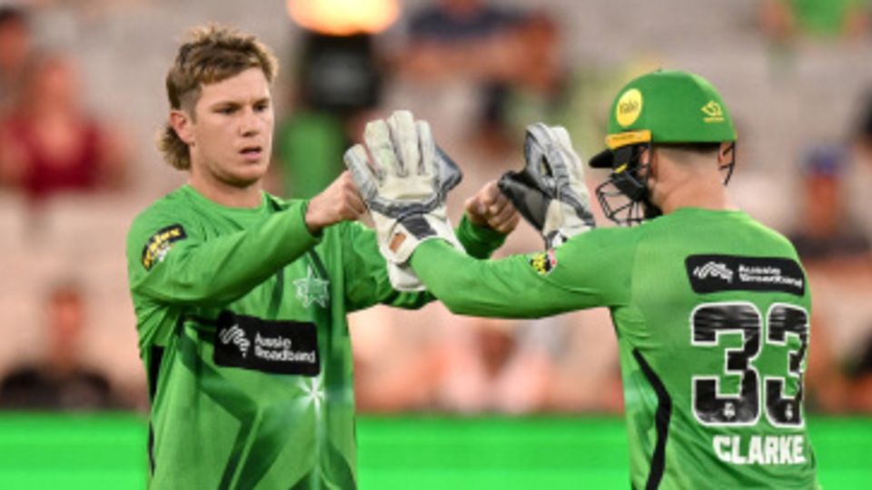 Adam Zampa bowled an economical spell and picked two wickets