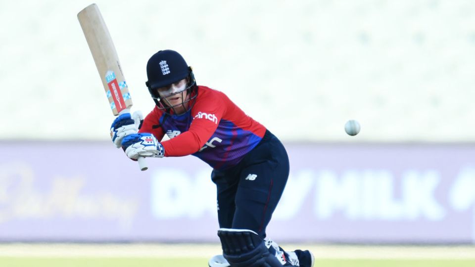 Tammy Beaumont: "To post 170 on a ground, where the par in women's cricket here is a lot lower, is a massive positive"