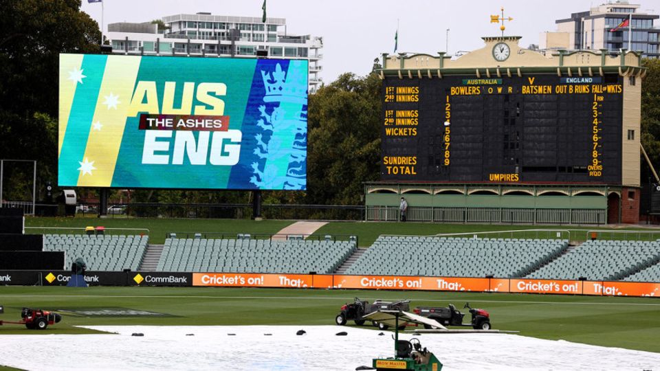 It was another wet day in Adelaide