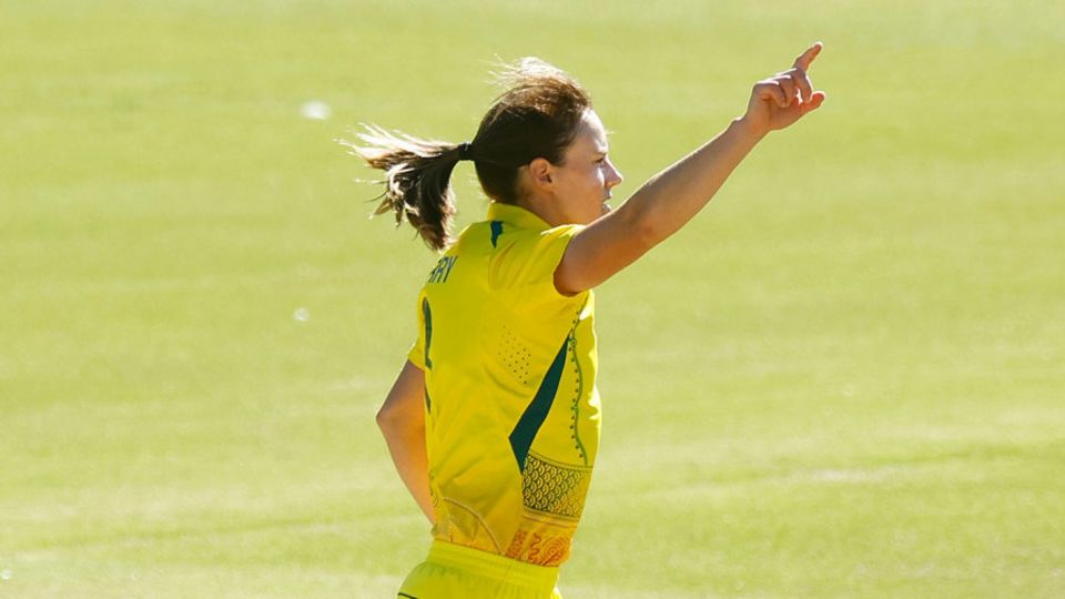 Ellyse Perry finished the Ashes strongly