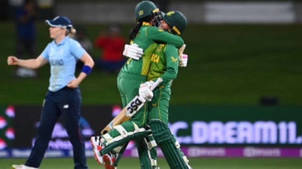 Trisha Chetty and Shabnim Ismail celebrate the victory