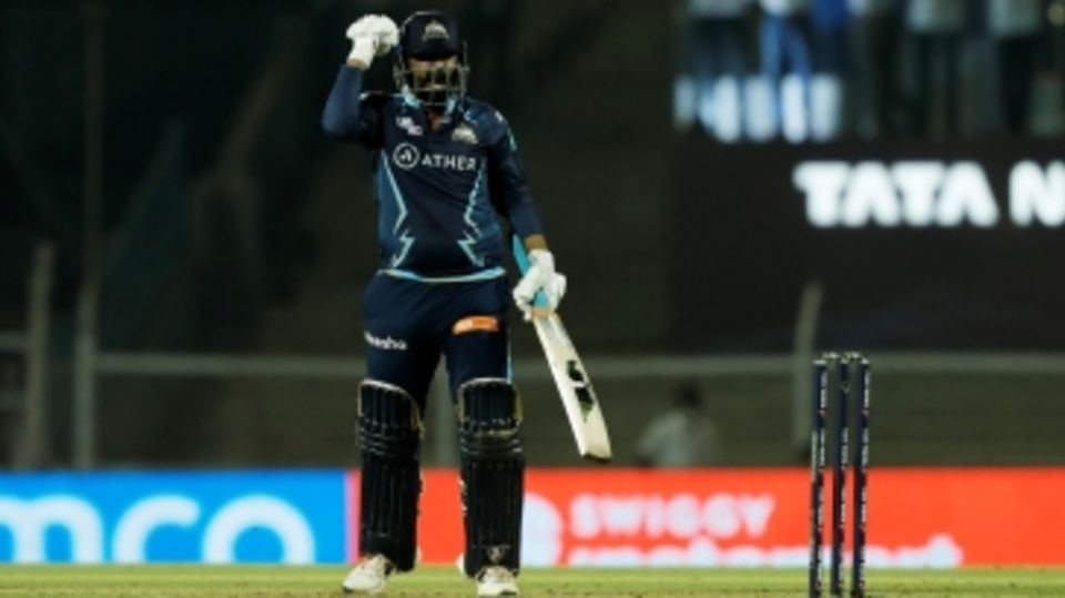 Rahul Tewatia roars after finishing the game with back-to-back sixes