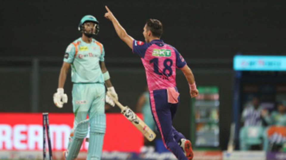Ball One, Strike One - Trent Boult gets through KL Rahul