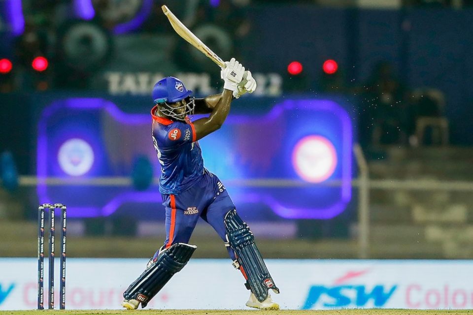 Rovman Powell smoked 67* off 35 balls