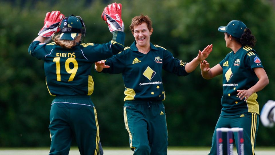 Shelley Nitschke (centre) was capped 122 times and has been Matthew Mott's assistant since 2018