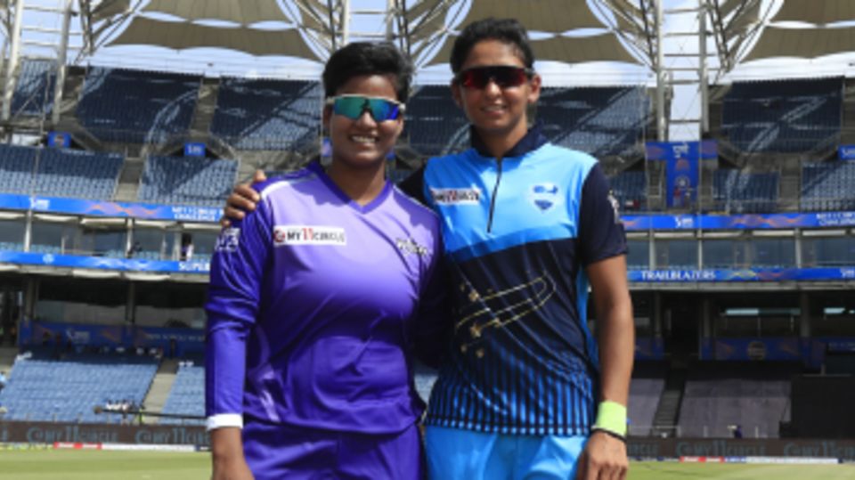 Harmanpreet Kaur had a new friend to pose with at the toss, Deepti Sharma, who won the toss and opted to field