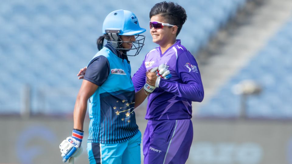 Shafali Verma rushes up to congratulate Harmanpreet Kaur after the latter's 51-ball 71