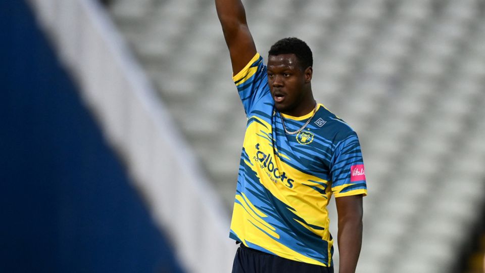 Carlos Brathwaite celebrates a wicket
