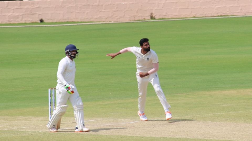 Kumar Kartikeya picked up six wickets in the second innings to see Madhya Pradesh through to the final four