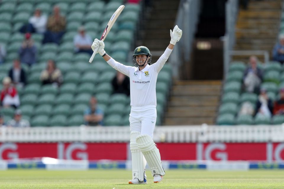 Marizanne Kapp celebrates her maiden Test hundred