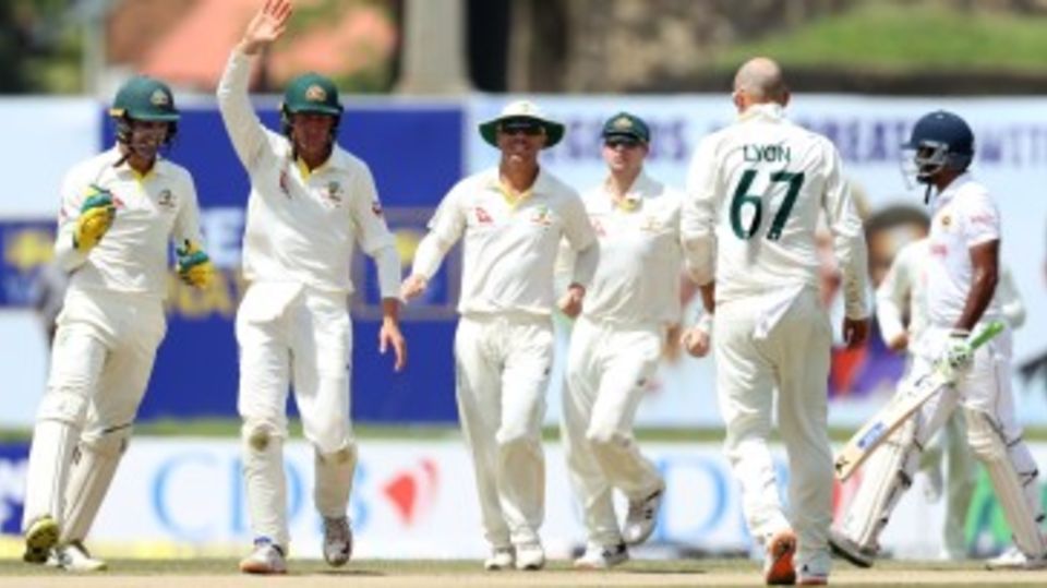 Nathan Lyon picks up Dimuth Karunaratne for the second time in the match