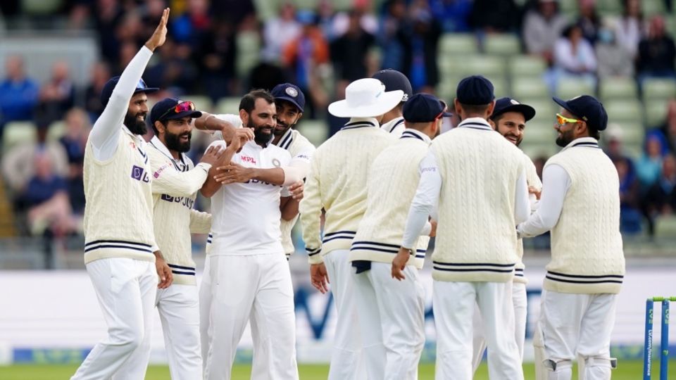 Shami's efforts earned him the scalp of Jack Leach, a wicket fully deserved but a victim completely unworthy