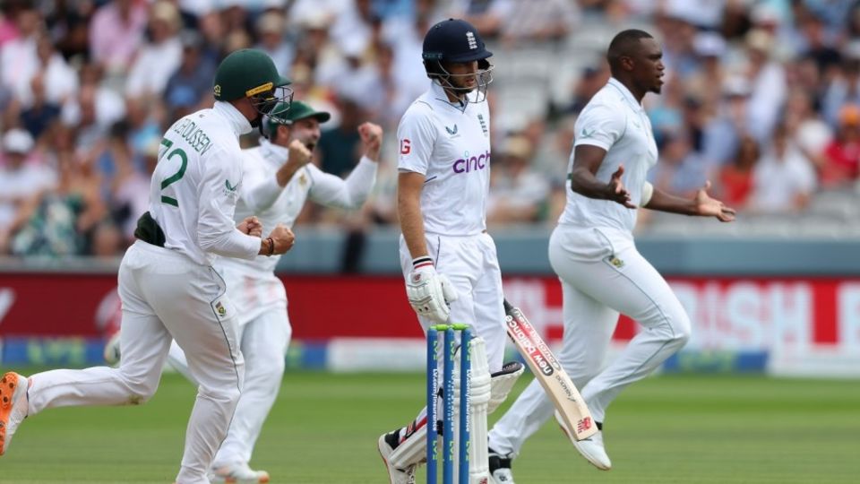 Joe Root made 8 and 6 in England's defeat at Lord's