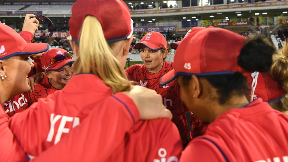 Amy Jones speaks to her team in the huddle