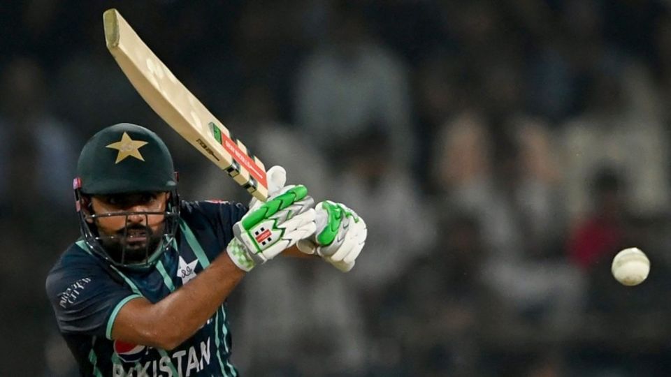 Babar Azam anchored Pakistan's innings with an unbeaten 87