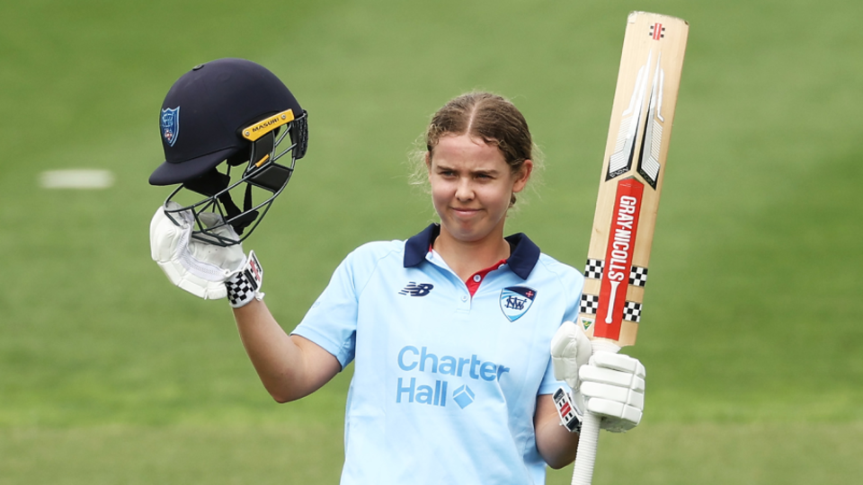 Phoebe Litchfield brought up her maiden WNCL hundred