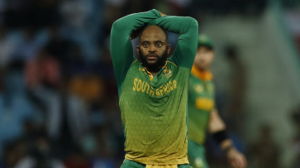 Temba Bavuma reacts during play