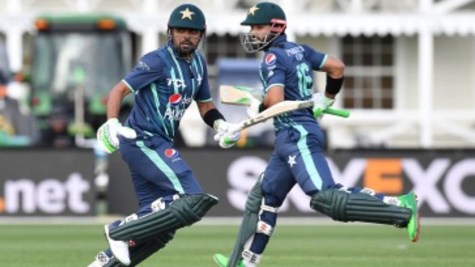 Babar Azam and Mohammad Rizwan run between the wickets