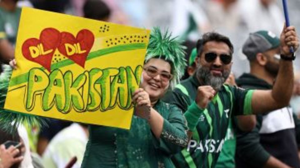 "Dil, Dil, Pakistan!"