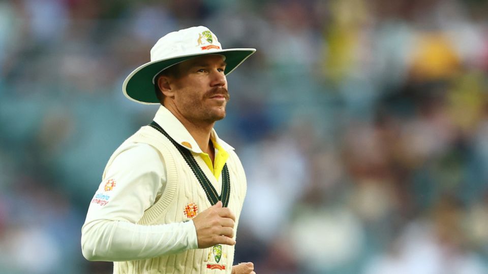 Mitchell Johnson has asked why David Warner 'gets to nominate his own retirement date'