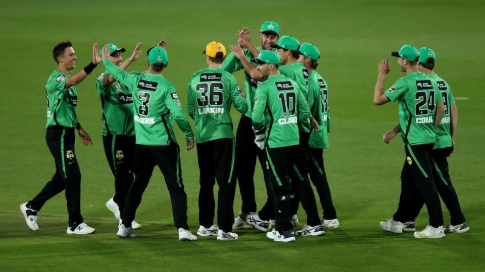 Trent Boult struck twice in his first over