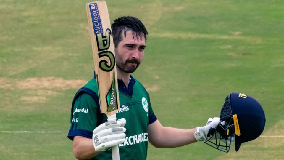 Andy Balbirnie hit 121 off 137 before retiring hurt